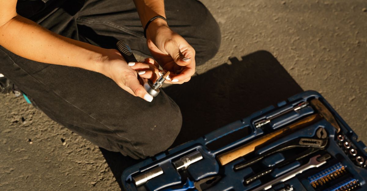 locksmith service technician — Bexar County Locksmith